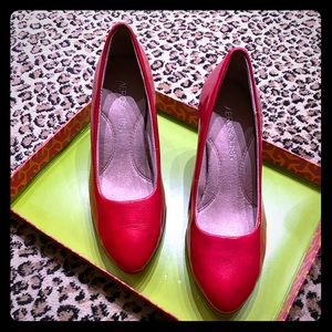 🔥SALE Aerosoles NWOT fashion red comfort heel 5.5